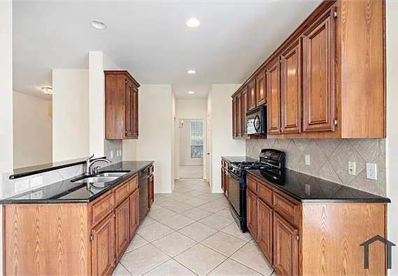 11067 Pierce Valley Dr — Photo 25