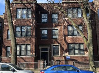 6832 S East End Ave APT 1, Chicago, IL 60649