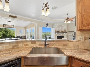 1138 Royal Eagle Dr, Fischer, TX 78623