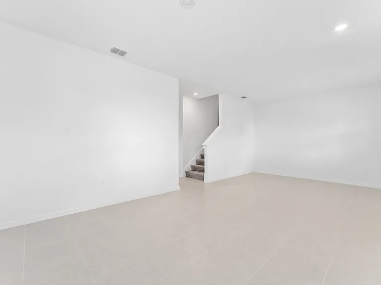 2004 Tohoqua Blvd #1 — Photo 4