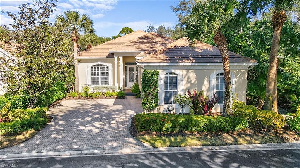 3660 Olde Cottage LN