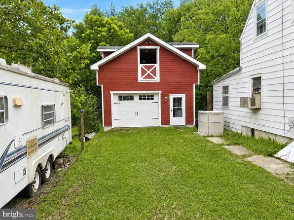 631 Station Rd, Newport, NJ 08345