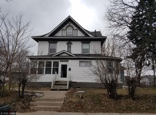 925 Park St APT 1, Saint Paul, MN 55117