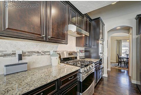 4th image of 8121 Wynstone Dr