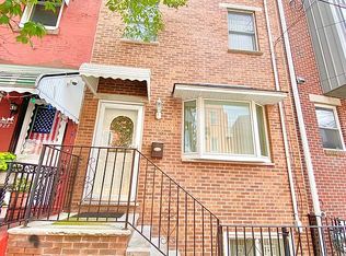 930 Ellsworth St, Philadelphia, PA 19147