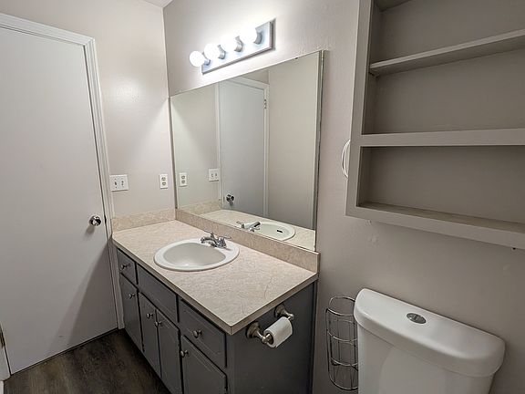 5th image of 5545 Saint James St