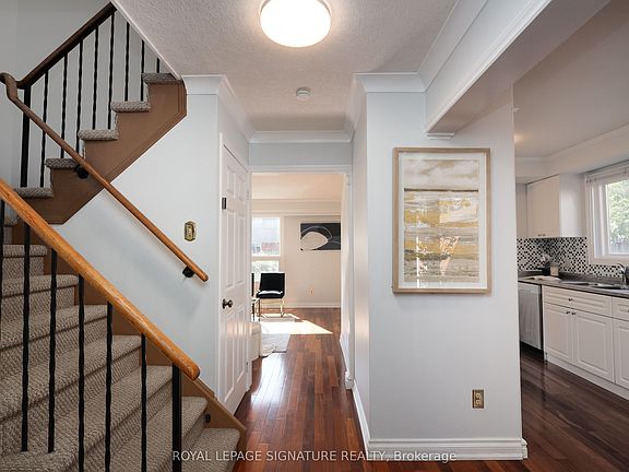 4th image of 37 Oleander Cres