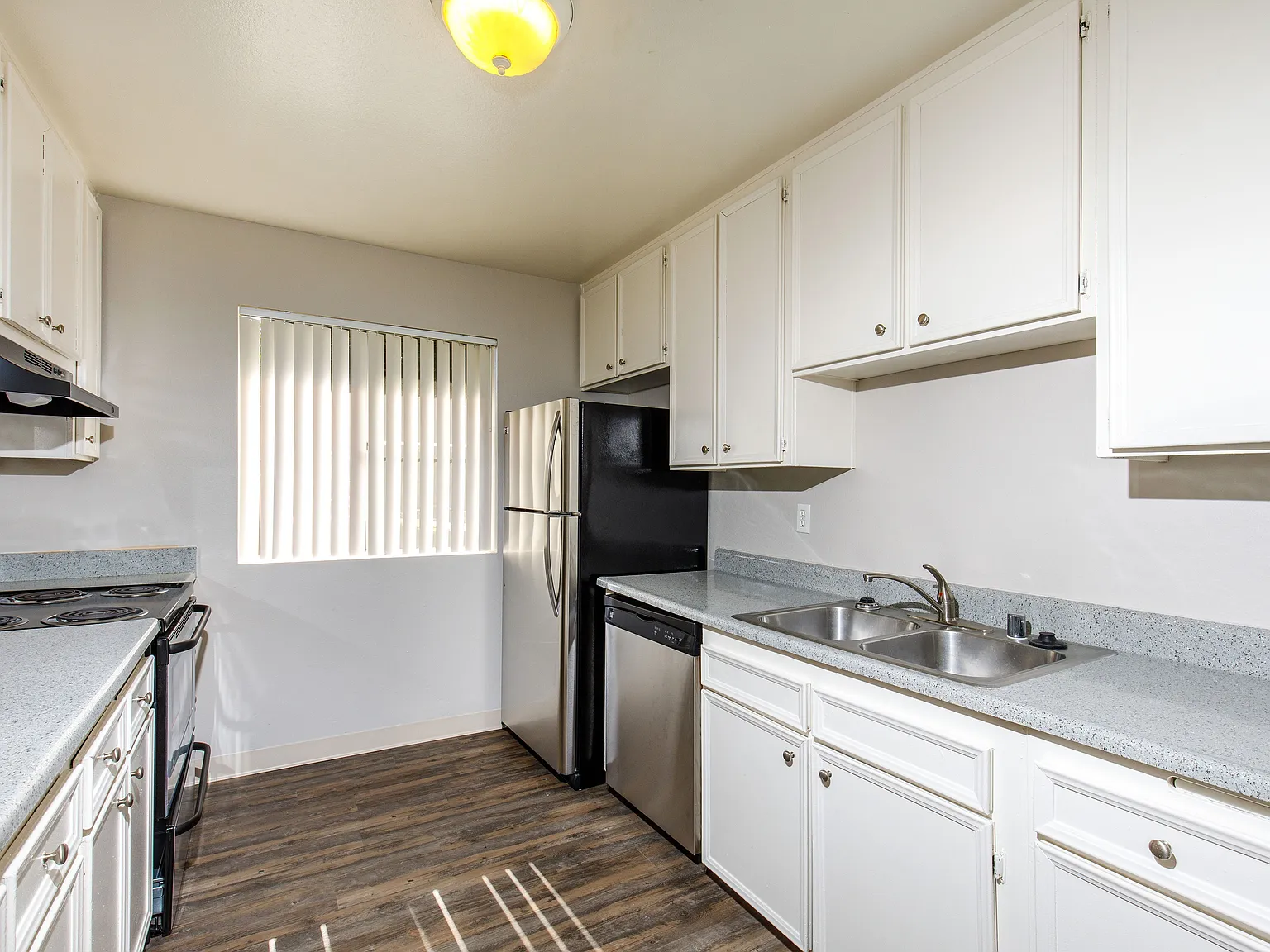 Angelina Terrace — Photo 4