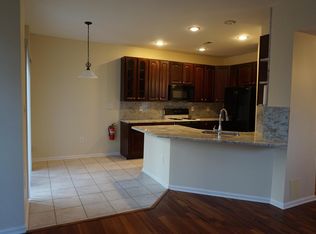 36 Sutton Ct, Pennington, NJ 08534