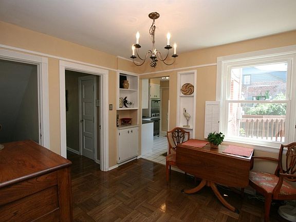 4th image of 5368 N Illinois St