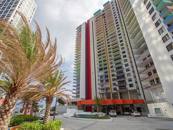 2nd image of 1581 Brickell Ave APT 804
