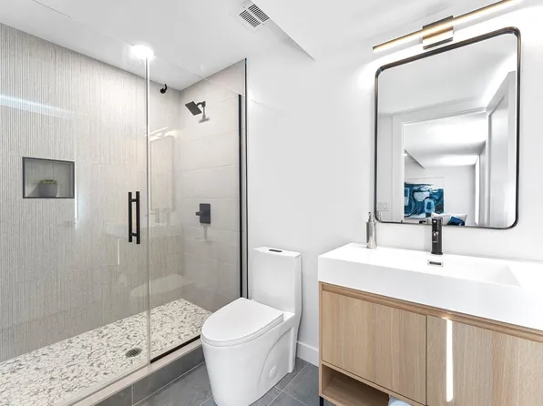 230 Grant Avenue image 34 of 45