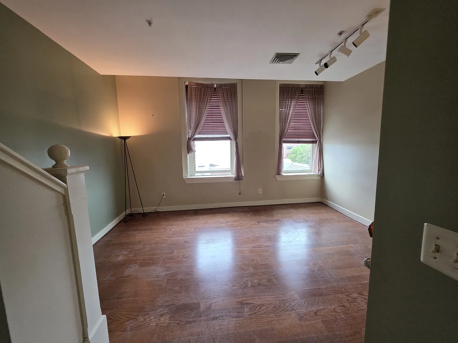 535 Main St — Photo 4