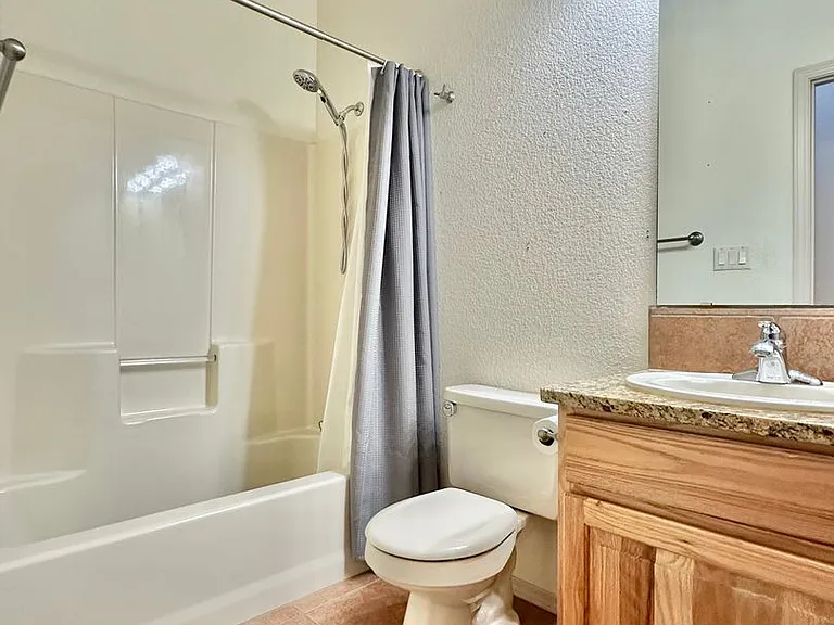 1104 San Miguel — Photo 13