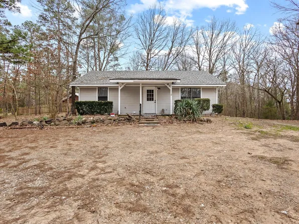 206 County Road 34980, Powderly, TX 75473