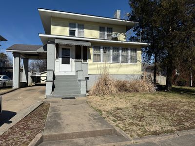 210 W Lincoln St, Harrisburg, IL, 62946