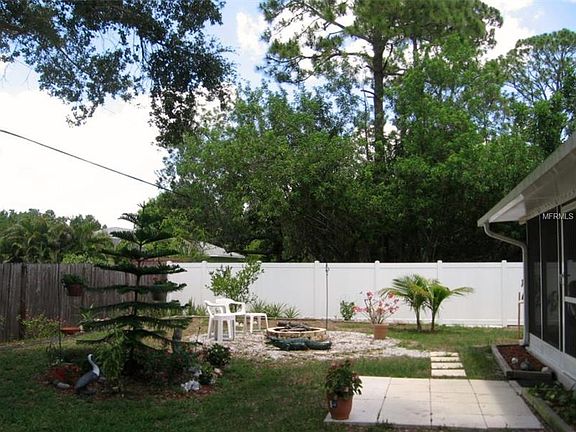 3rd image of 156 Capatola St