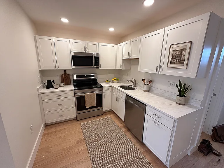 69 Elm St #2 — Photo 12