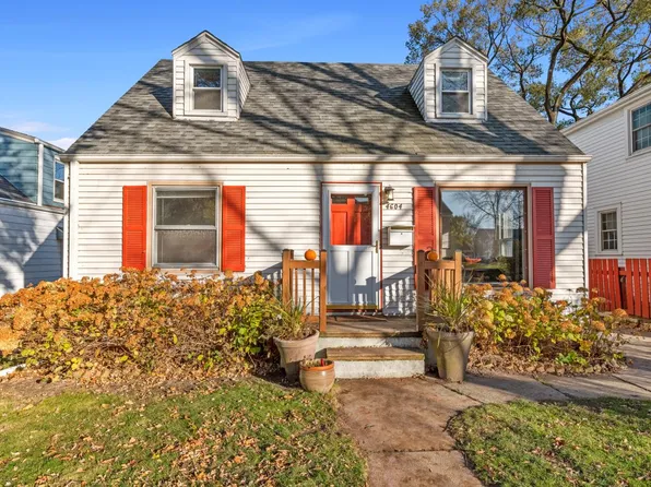 4604 North Woodruff AVENUE, Shorewood, WI 53211