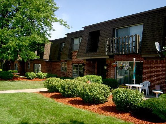 2nd image of 512 N 10th St APT 43