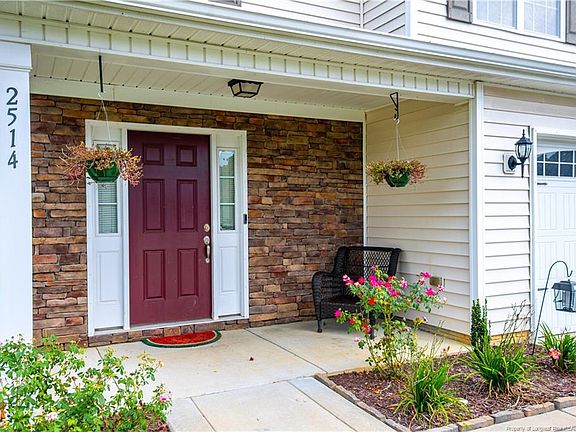 3rd image of 2514 Spinnaker Dr