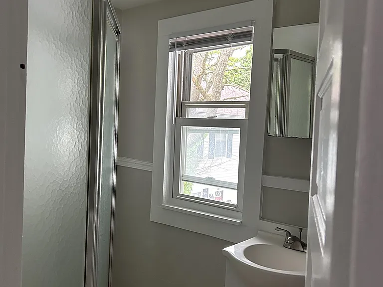 26 Jackson Ave — Photo 9