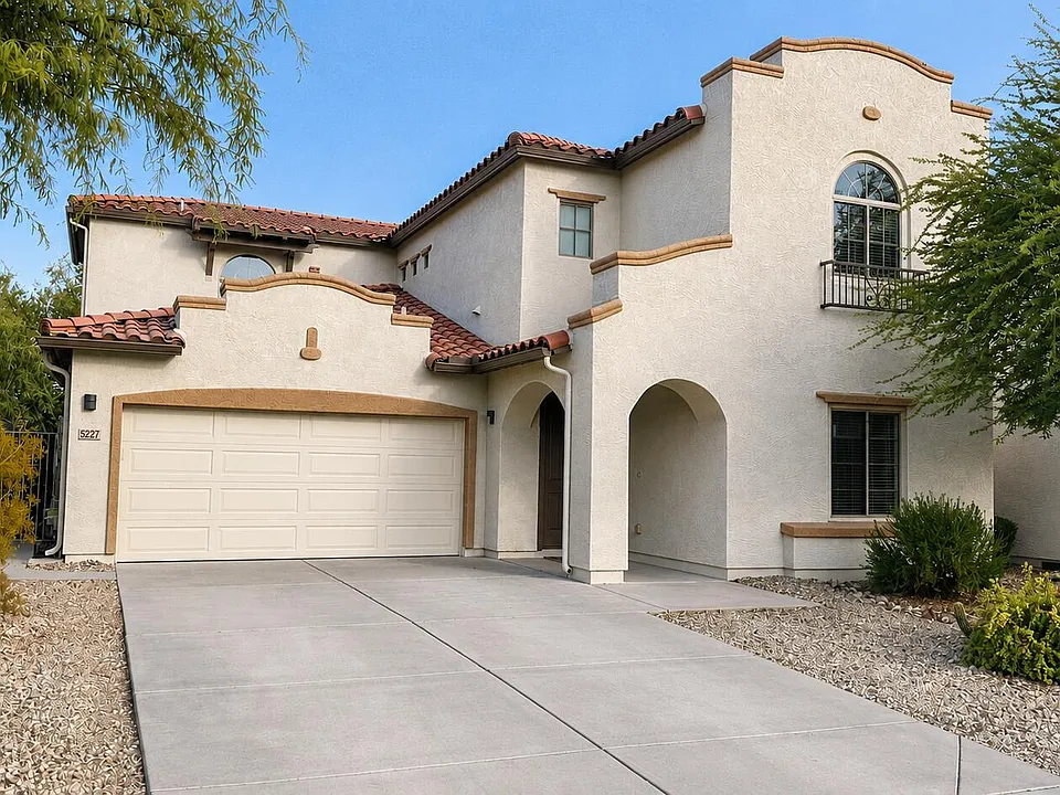 5227 W El Cortez Trl