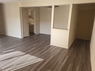 22 Chateau Pl #6, Milford, OH 45150