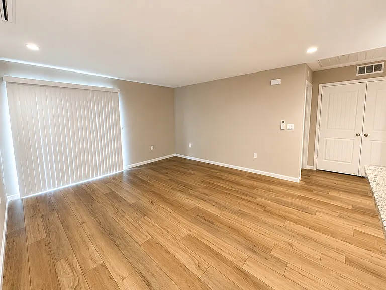 241A N Bella Monte Ave — Photo 6