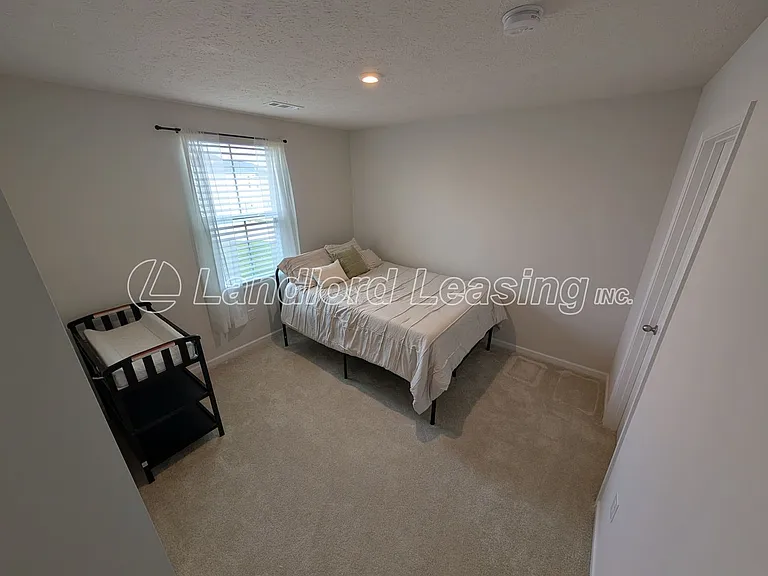 4500 Bellow Dr — Photo 20