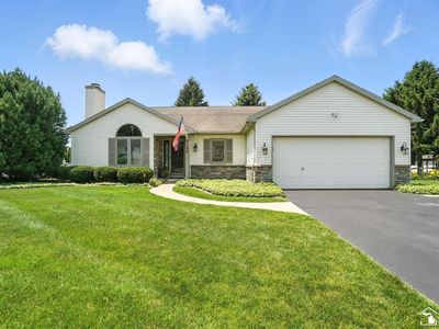 7369 Apple Grove Ln, Temperance, MI, 48182