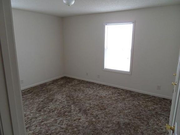 5th image of 2857 Cobalt Dr APT C