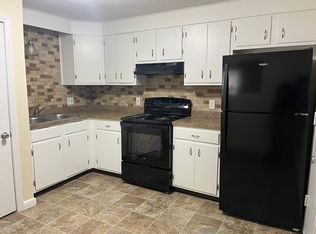 33 Boston St #E, Coventry, RI 02816