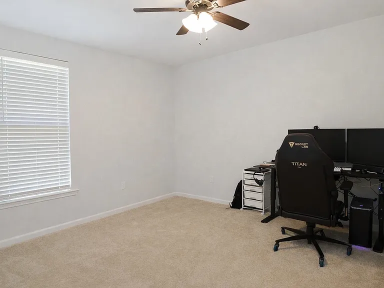 259 Shadow Pointe Rd — Photo 15