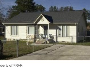 5407 Palm Cir, Fayetteville, NC 28304
