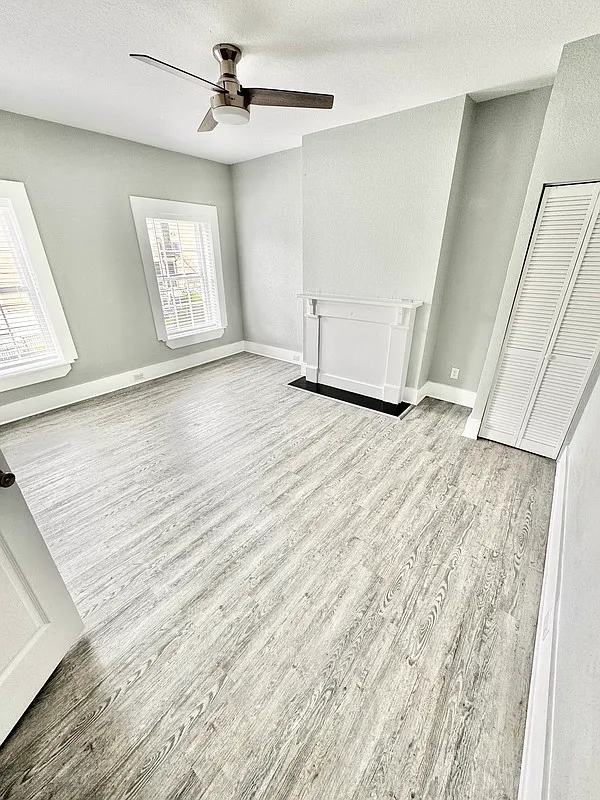 1 bed, 1.0 bath, $1,095 — Photo 4