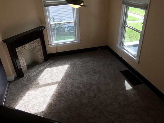 4th image of 215 McKinley St