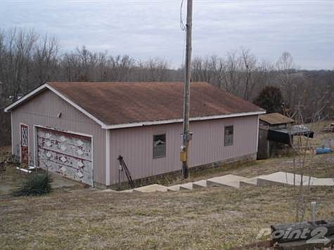 Detached Garage