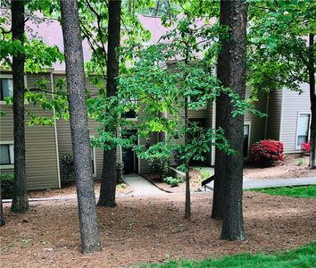 217 C Village Ln, Greensboro, NC, 27409