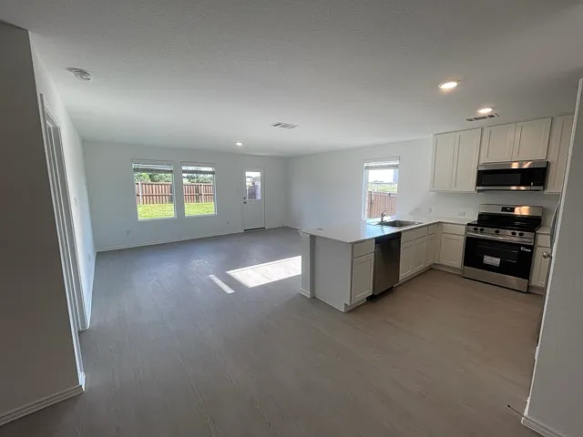 317 Rock Springs Dr — Photo 6