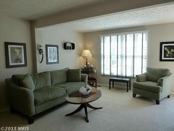 4th image of 13642 Clarendon Springs Ct
