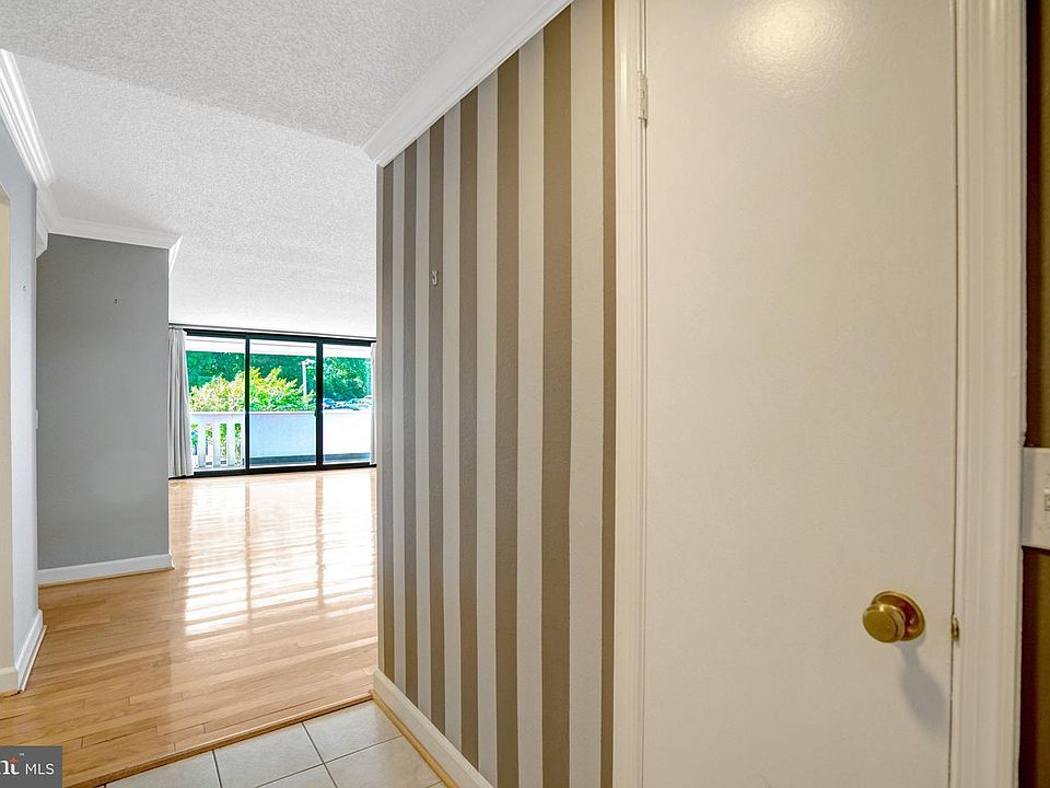 1st image of 6101 Edsall Rd APT 302