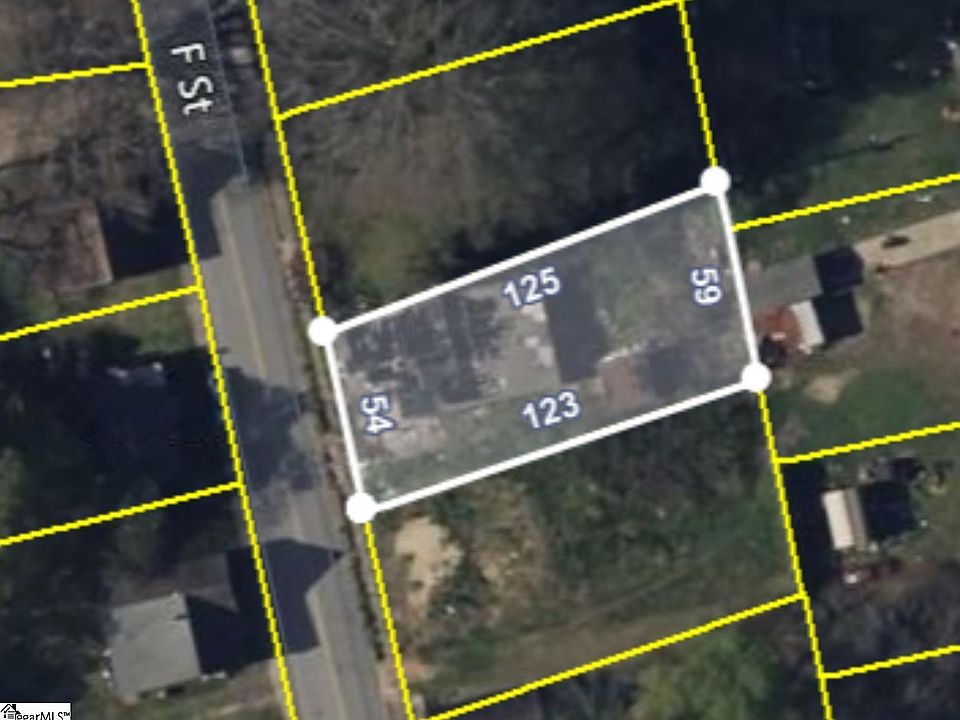 2nd image of 210 F St