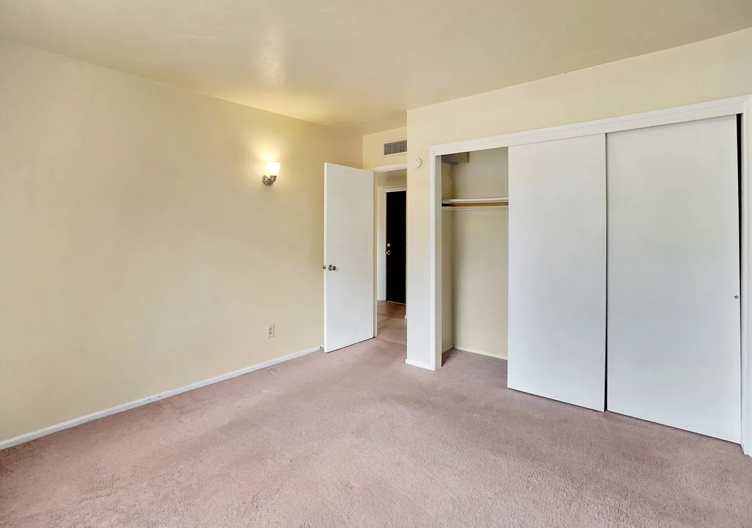 Pending/ Rented - Midtown Sanctuary: Bright 2BR Home with Private Fenced Backyard — Photo 4