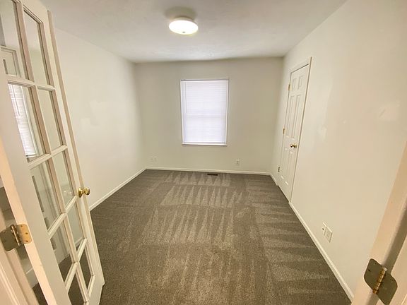 Office/Bedroom 1