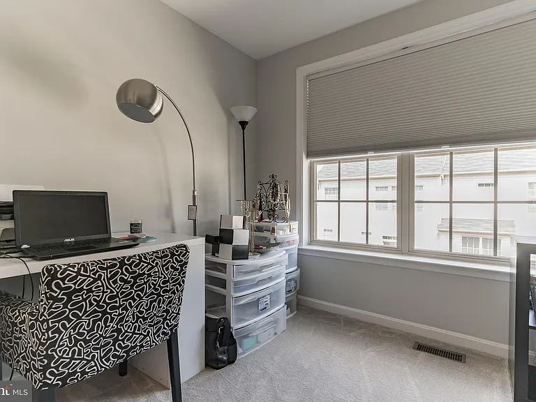 2531 Standifer Pl — Photo 30