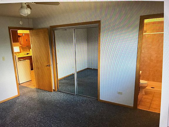 3rd image of 7852 W Cahill Ter #2