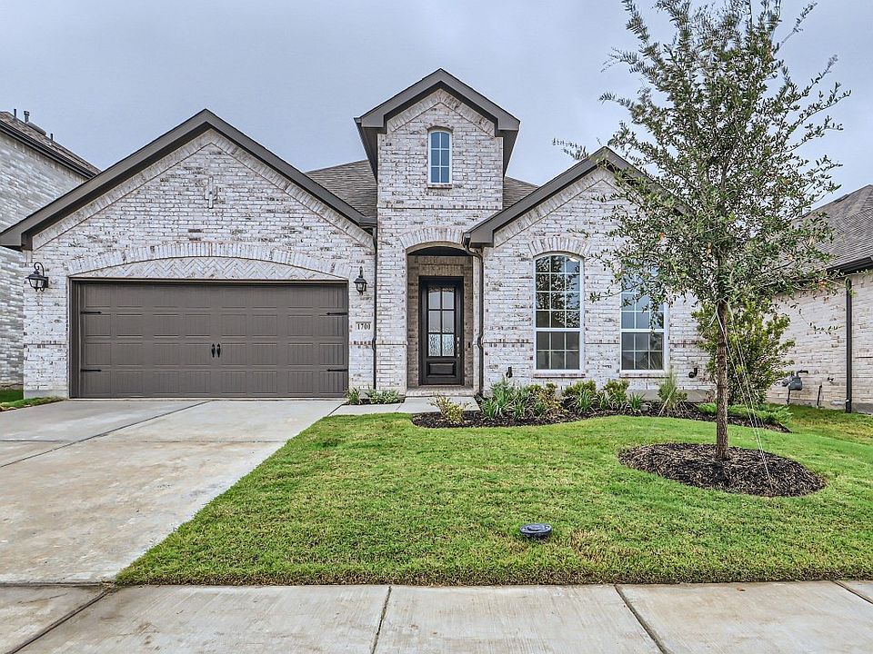 1st image of 1700 Bradford Pear Way