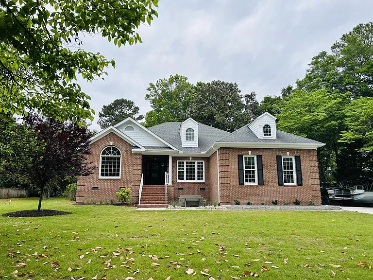 8703 Decoy Ln — Photo 2