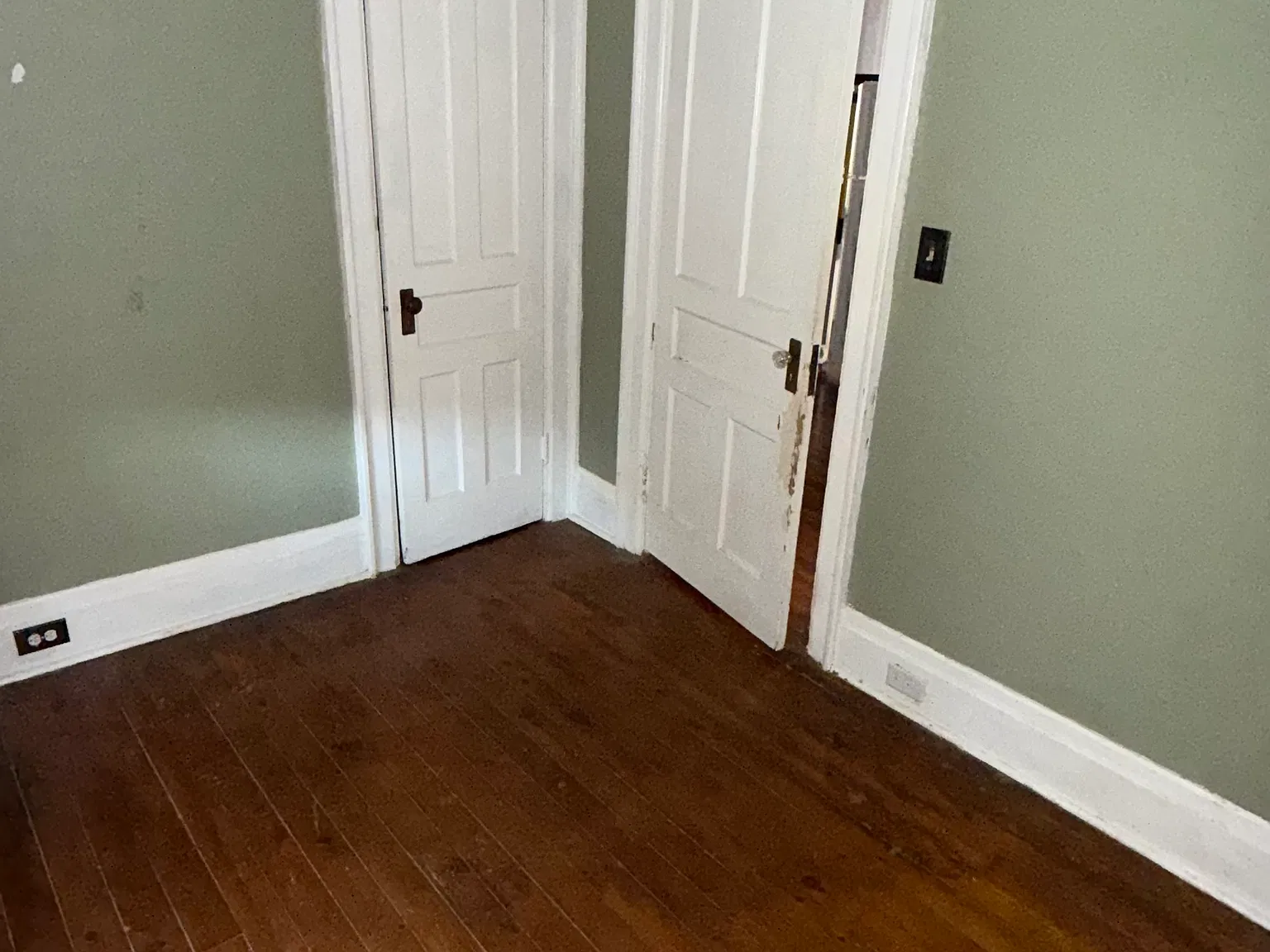 2 bed, 1000 sqft, $950 — Photo 4